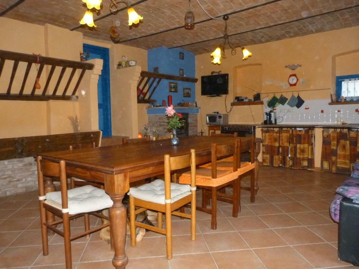 B&B Locanda Della Sesta Felicita Vaglio Serra Εξωτερικό φωτογραφία